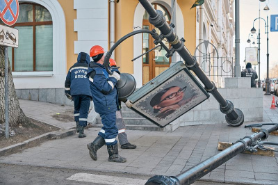 Произведена очередная замена опоры.